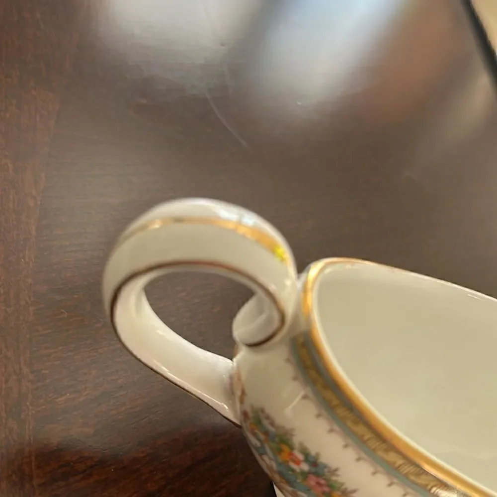 AYNSLEY Henley Gravy Ladle Bone China